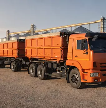 Камаз 45143 с прицепом